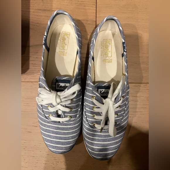 Keds striped champion sneakers size 7 - Picture 3 of 4